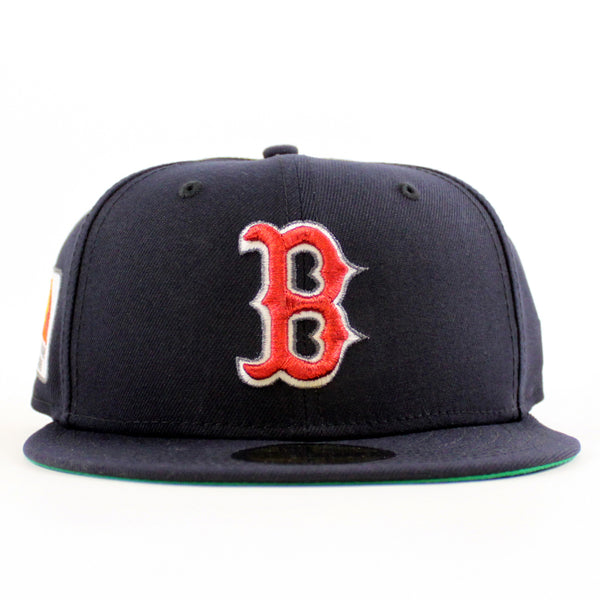 Boston-Red-Sox-CITGO-Fenway-Park-New-Era-59Fifty-Fitted-Hat-_Navy-and-Green-Under-Brim_-3_600x600.jpg