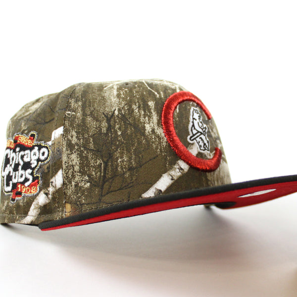 ChicagoCubs1908WorldSeriesNewEra59FiftyFittedHat_RealTreeCamoBlackScarletRedUnderBrim_-1_600x600.jpg