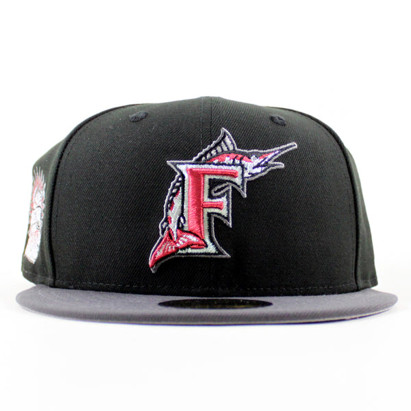 FloridaMarlins1993InauguralSeasonNewEra59FiftyFittedHat_BlackGraphiteGrayUnderbrim_-3_600x600.jpg