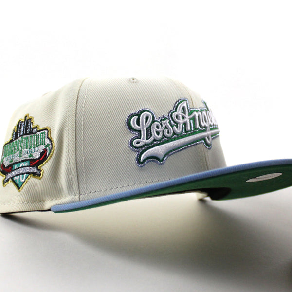 LosAngelesDodgers40thAnniversaryNewEra59FiftyFittedHat_ChromeWhiteSkyBlueKellyGreenUnderBrim_-1_600x600.jpg