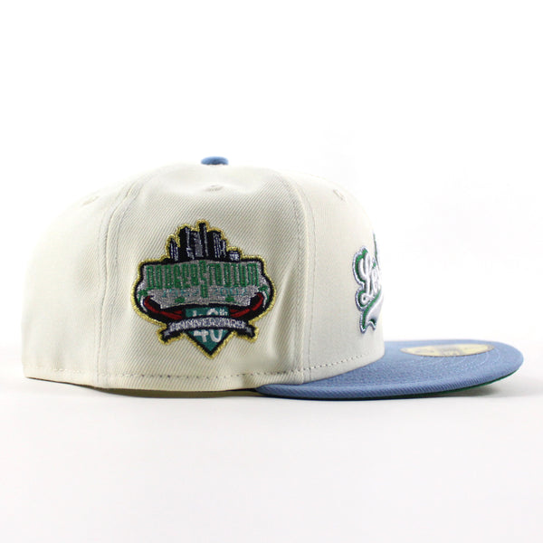 LosAngelesDodgers40thAnniversaryNewEra59FiftyFittedHat_ChromeWhiteSkyBlueKellyGreenUnderBrim_-2_600x600.jpg