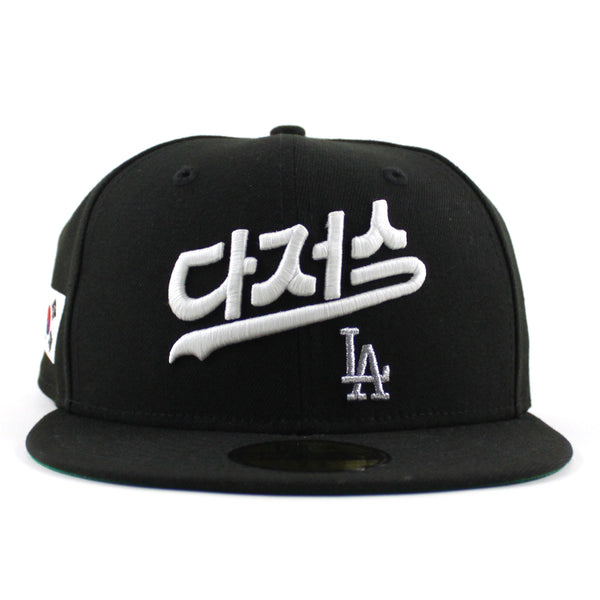 LosAngelesDodgers_xKoreanNewEra59FiftyFittedHat_BlackGreenUnderBrim_-3_600x600.jpg