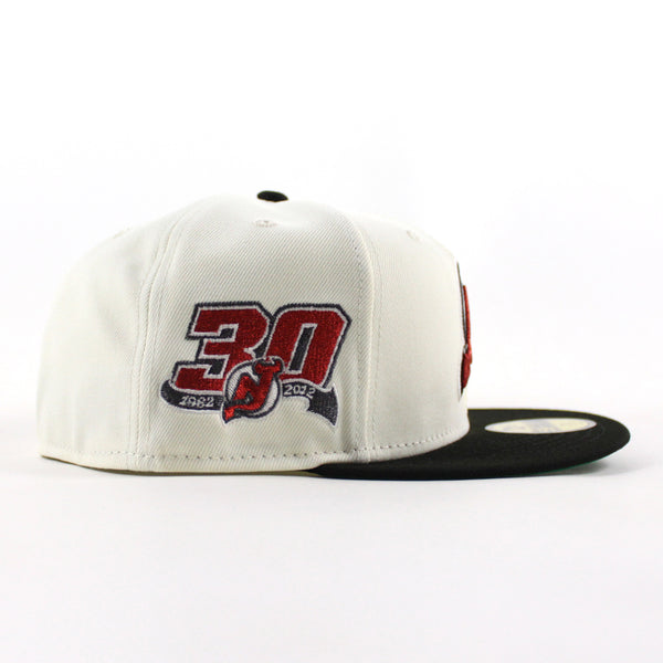NewJerseyDevils30YearsNewEra59FiftyFittedHat_ChromeWhiteBlackGreenUnderBrim_-2_600x600.jpg