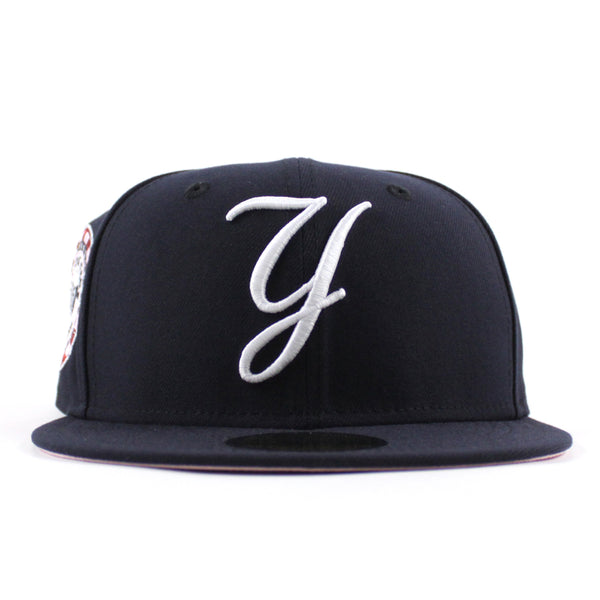 NewYorkYankees1942AllStarGamePokerChipPatchNewEra59FiftyFittedHat_NavyPinkUnderBrim_-3_600x600.jpg