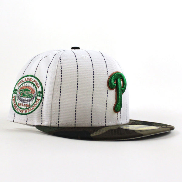 PhiladelphiaPhilliesVeteransStadium59FiftyNewEraFittedHat_PinStripeWoodlandCamoMetallicSilverUnderBrim_-4_600x600.jpg