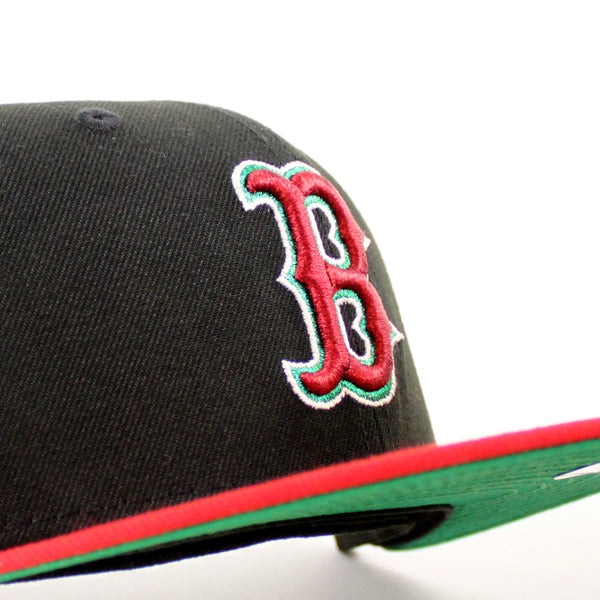 PortugalBostonRedSox1999AllStarGameNewEra59FiftyFittedHat_BlackScarletRedGreenUnderBrim_-5_600x600.jpg