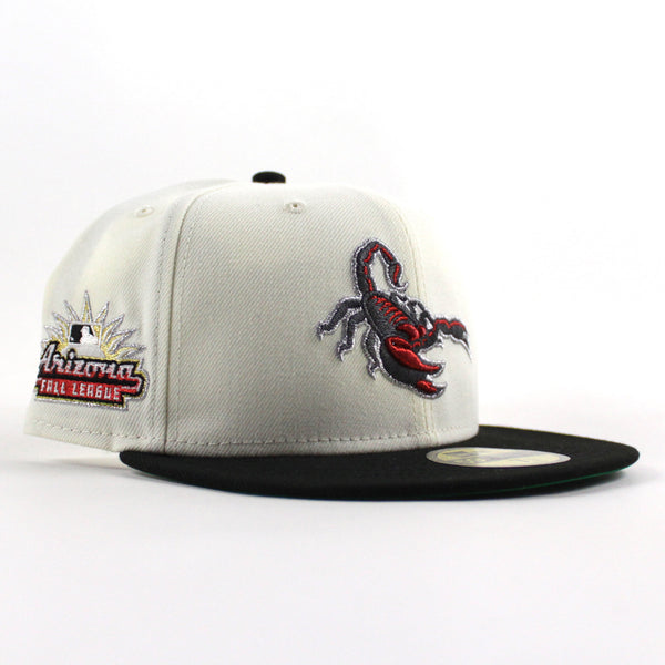 Scottsdale-Scorpions-Arizona-Fall-League-New-Era-59Fifty-Fitted-Cap-_Chrome-White-Black-Green-Under-Brim_-4_600x600.jpg