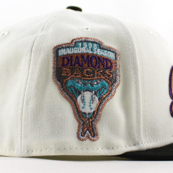 ScriptlogoArizonaDiamondbacks1998InauguralSeasonNewEra59FiftyFittedHat_ChromeWhiteBlackGrayUnderBrim_-5_600x600.jpg