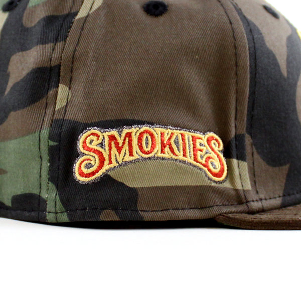 TENSMOTENNESSEESMOKIESBEARNewEra59FiftyFittedHat_WoodLandCamoBrownGreenUnderBrim_-5_600x600.jpg