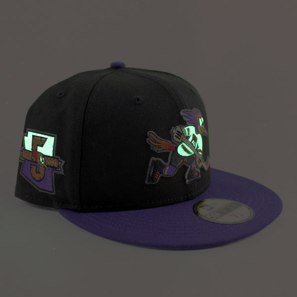 TUCSON-ROADRUNNERS-5th-Anniversary-New-Era-59Fifty-Fitted-Hat-_Black-Purple-Gray-Under-Brim_-Phoenix-SUNS-COLOR-0_600x600.jpg