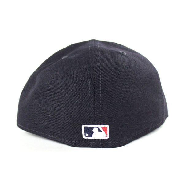 boston-red-sox-2004-world-series-59fifty-new-era-fitted-hats-_navy-gray-under-brim_-5_2_600x600.jpg